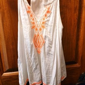 Old navy embroidered tank